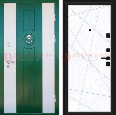 Зеленая железная дверь с панелями МДФ ДМ-369 в Ступино