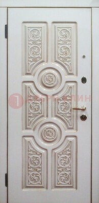Уличная белая дверь для загородного дома с МДФ ДМ-529 в Ступино