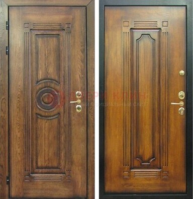 Коричневая металлическая дверь с массивом дуба с рисунком ДМД-10 в Ступино