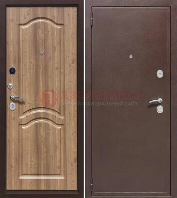 Коричневая железная дверь с порошковым окрасом ДП-191 в Ступино