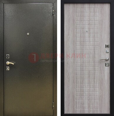 Железная темная дверь с порошковым покрытием и филенчатой МДФ ДП-297 в Ступино