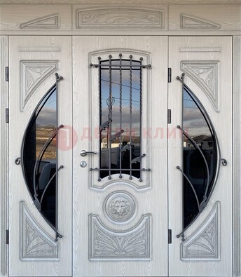 Большая парадная дверь Винорит со стеклом и ковкой ДПР-108 в Ступино