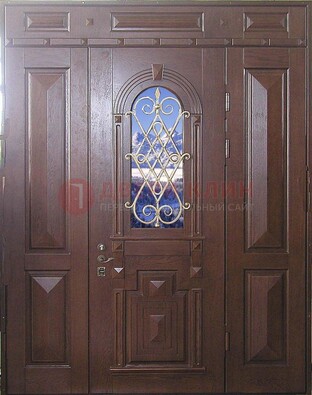 Стальная парадная дверь со стеклом и ковкой ДПР-4 для коттеджа в Ступино
