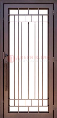 Стальная решетчатая дверь в коричневом цвете ДР-12 в Ступино