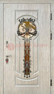 Светлая железная дверь со стеклом ковкой для коттеджа ДСК-134 в Ступино