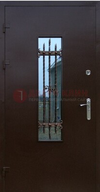 Надежная металлическая дверь со стеклом и ковкой ДСК-47 в Ступино