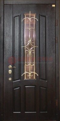 Металлическая дверь со стеклом и ковкой ДСК-79 для загородного дома в Ступино