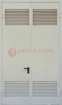Белая металлическая противопожарная дверь с вентиляционной решеткой ДТ-6 в Ступино