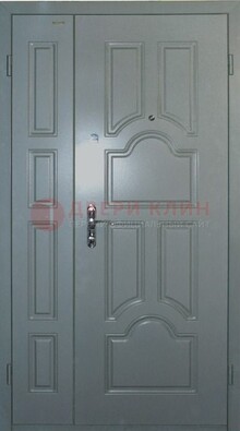 Голубая тамбурная дверь ДТМ-15 в Кубинке