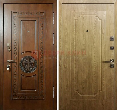 Коричневая железная дверь с виноритом ДВТ-44 в Севастополе