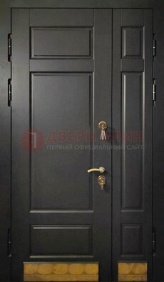 Черная полуторная железная дверь для частного дома ПЛ-2 в Ступино