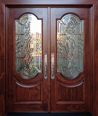 Классическая железная дверь с массивом дуба для входа ВЖ-23 в Ступино